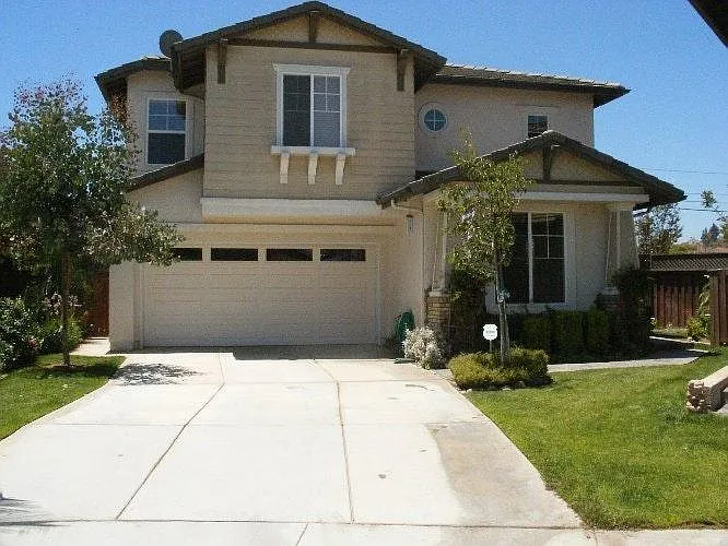 3408 Duchess Lane — Photo 1