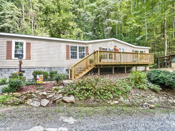 13 Cattail Dr, Sylva, NC 28779