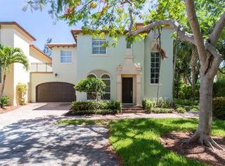 138 Via Palma Ln, Boca Raton, FL 33487