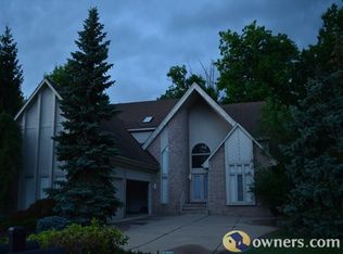 28892 Hidden Trl, Farmington Hills, MI 48331