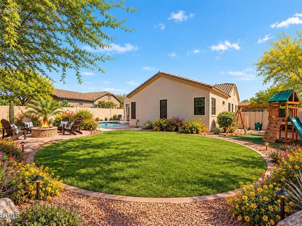 9728 E GOLDEN Street, Mesa, AZ 85207