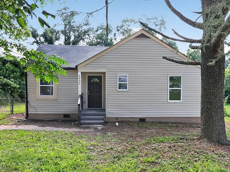 2922 Whistler Ln — Photo 2