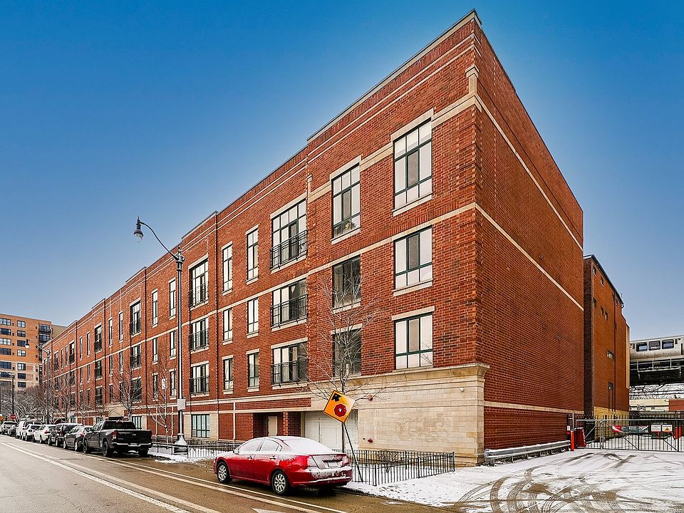 1st image of 26 E 14th Pl APT 1W