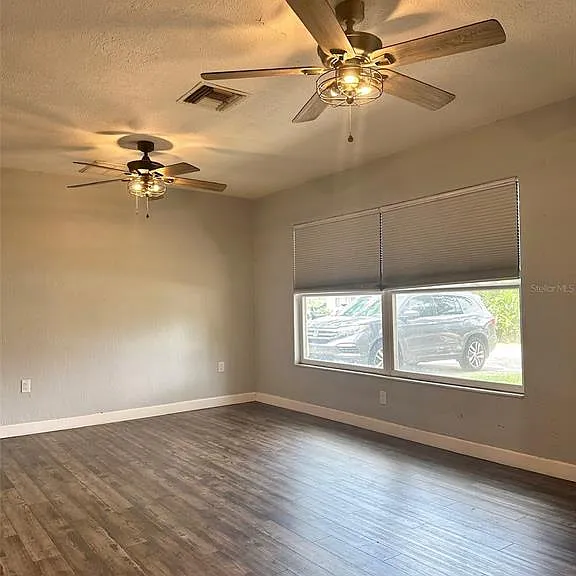 5936 Elm St — Photo 15