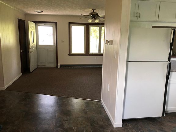 Dining room to living room