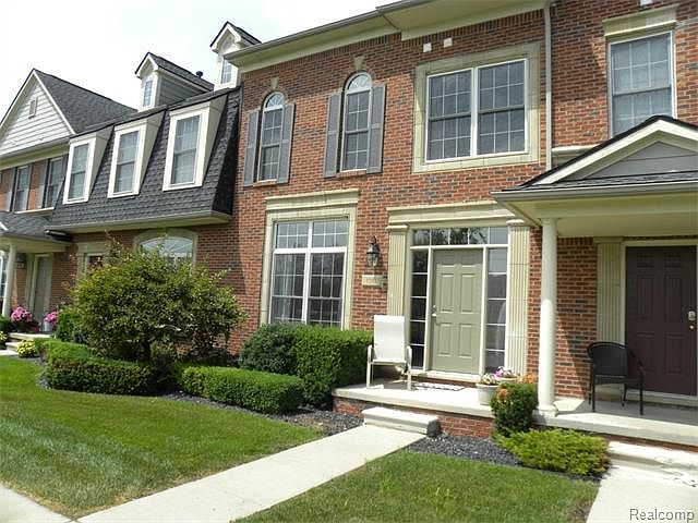 1st image of 1592 Peninsula Ct #156