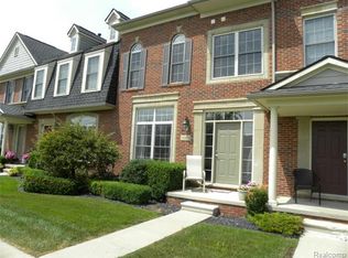 1592 Peninsula Ct #156, Canton, MI