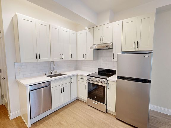 3rd image of 355 Fulton St #308