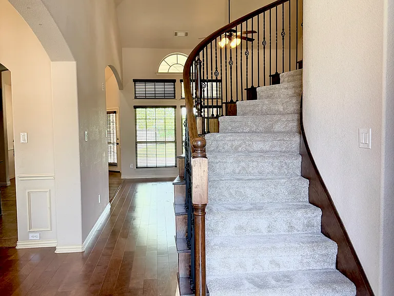 1701 Creosote Dr — Photo 2