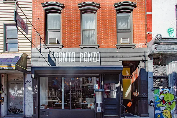 Rented by MySpaceNYC | media 30