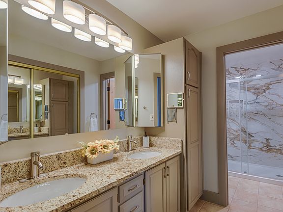 5th image of 525 Park Ln