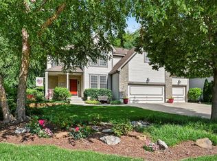 12124 Grand Ave, Kansas City, MO 64145