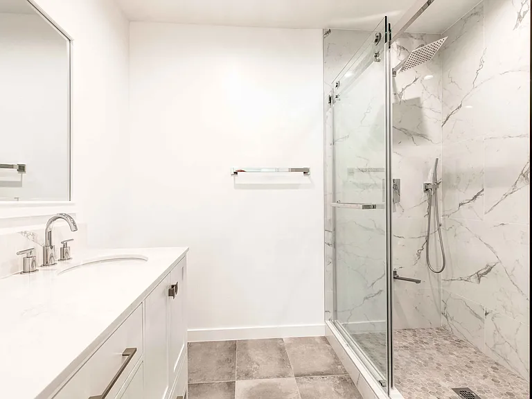 8805 Paso Robles Ave — Photo 38