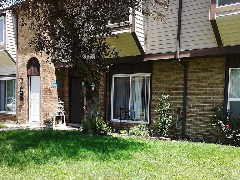 1554 Greene Lake Dr — Photo 7