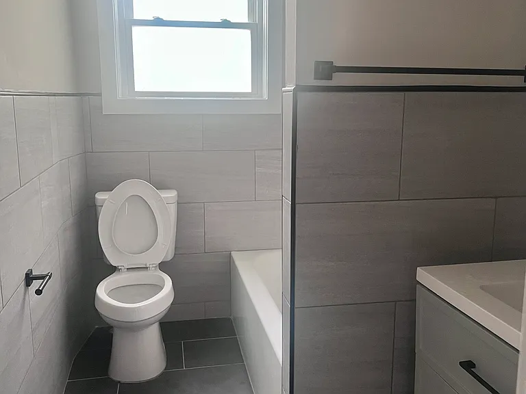 752 Belmont Ave N #3 — Photo 9
