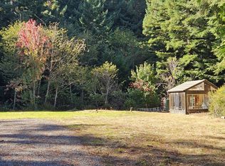 240 Burke Ln, Kneeland, CA 95549