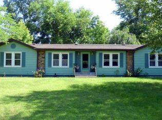 3973 E River Rd, Buchanan, MI 49107