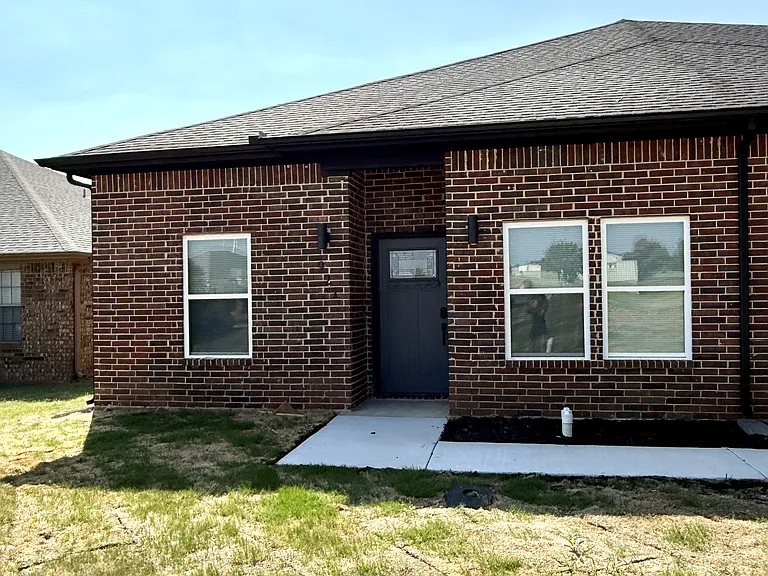 919 S Franklin Dr — Photo 21