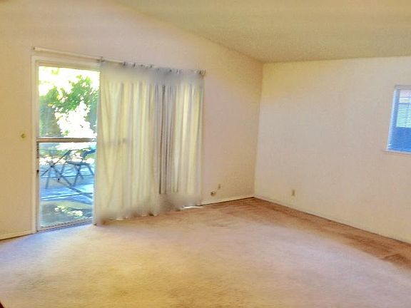 2nd image of 18645 Loree Ave