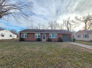 441 E 8th St, Adrian, MO 64720