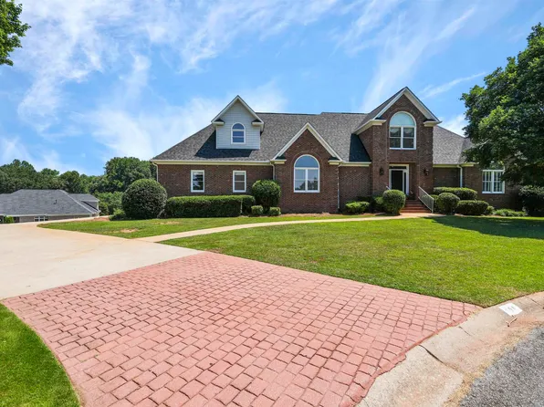 104 Campden Ct, Easley, SC 29642