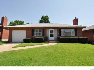 4719 Holly Hills Ave, Saint Louis, MO 63116