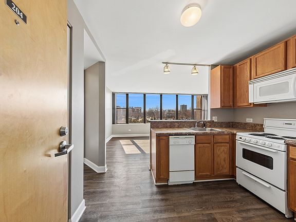4th image of 345 E Eastgate Pl APT 204