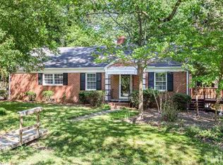 8 Hawthorne Dr, Durham, NC 27712