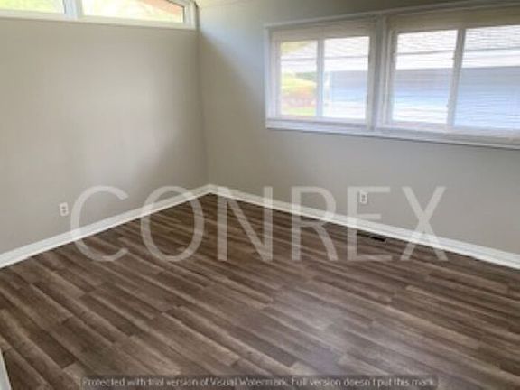 4th image of 400 Waterford Dr