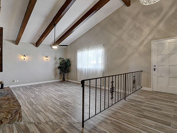5th image of 5015 W Steinway Dr