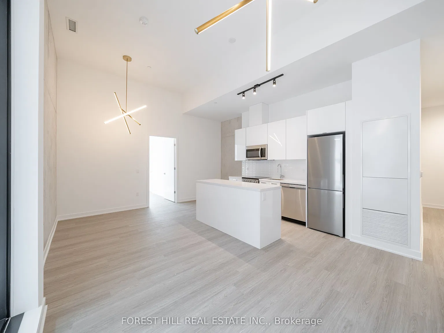 2 bed, $3,995 — Photo 4
