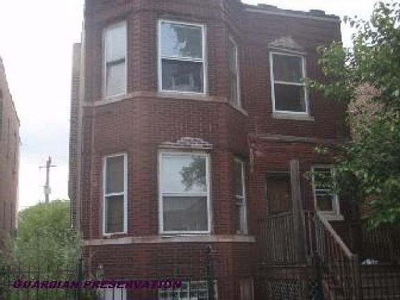 2nd image of 726 N Troy St