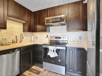 2450 Lymbery St APT 320, Reno, NV, 89509
