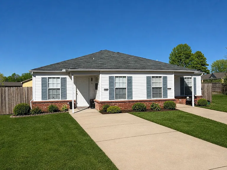 1684 N Linda Jo Pl — Photo 6