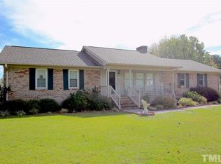 196 Jernigan Rd, Dunn, NC 28334