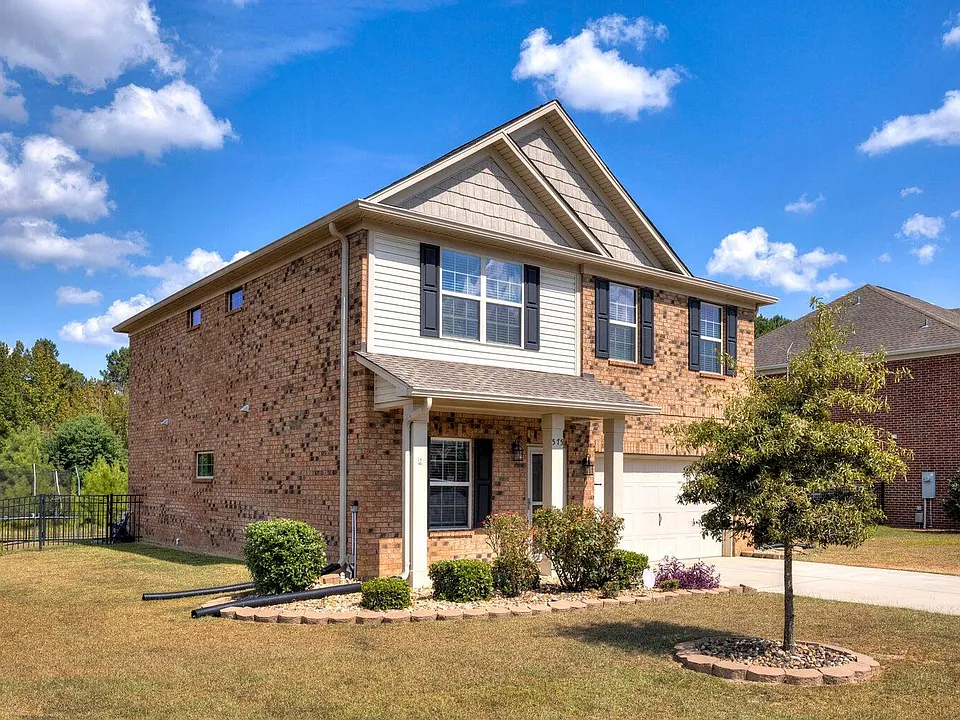575 Curlew Cir