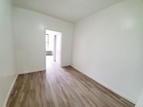 2nd image of 4823 4th Ave