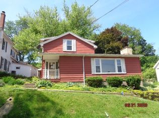 502 Hill St, Galena, IL 61036