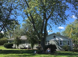 29372 Fort Rd, Brownstown, MI 48173