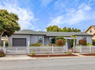 230 Dundee Dr, Monterey, CA 93940