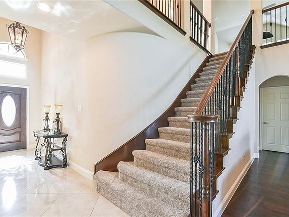 2nd image of 5844 Summerwood Dr