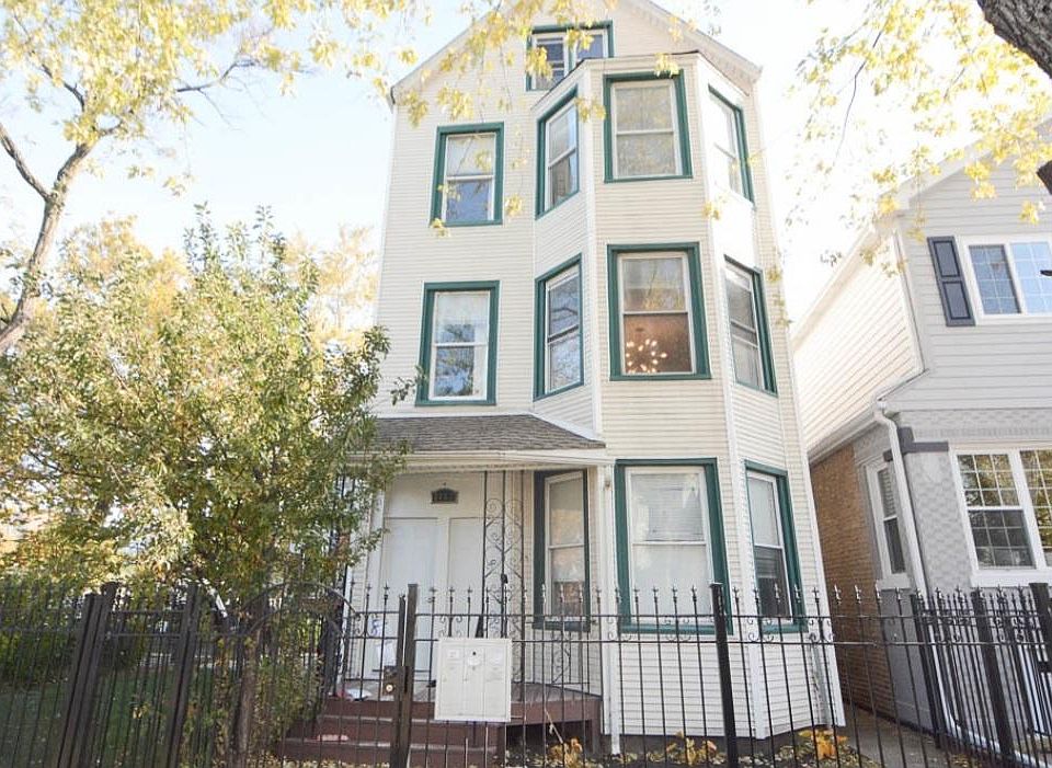 1st image of 2657 N Ridgeway Ave