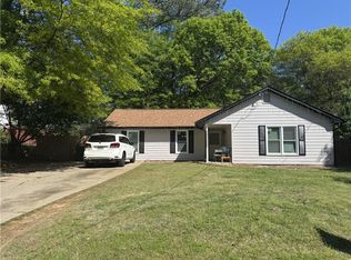 5516 Westberry Ln, Norcross, GA 30071