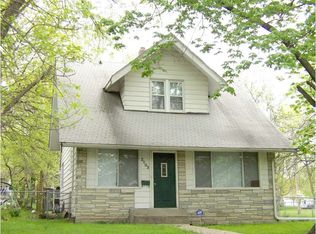 2103 E 12th St, Des Moines, IA 50316