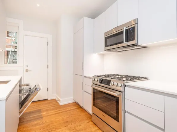 17 Forest St, Cambridge, MA