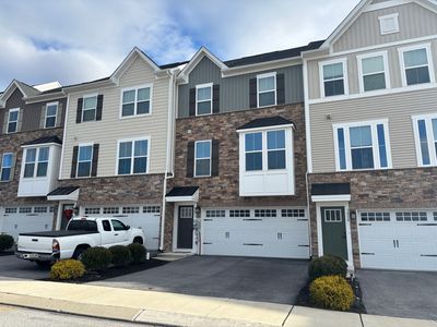 1016 Rosecroft Ln, York, PA, 17403