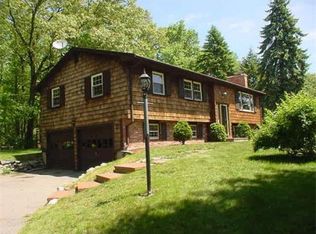 21 Blackthorn Dr, Southborough, MA 01772