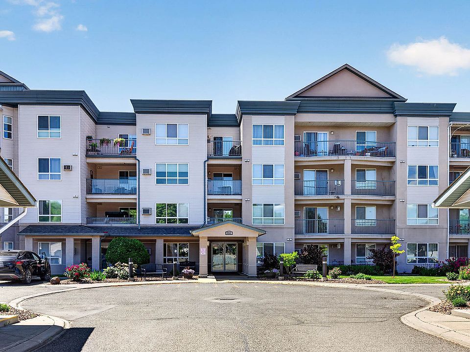 1st image of 860 Nicolani Dr #212