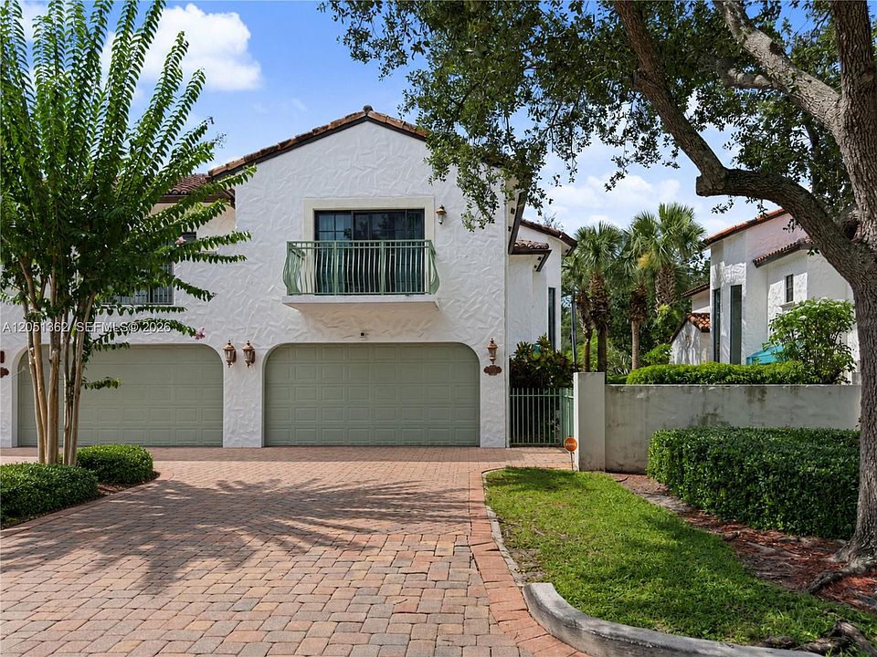 1st image of 2908 Hidden Harbour Ct