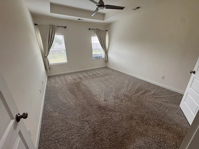 3215 Northfield Ln — Photo 11